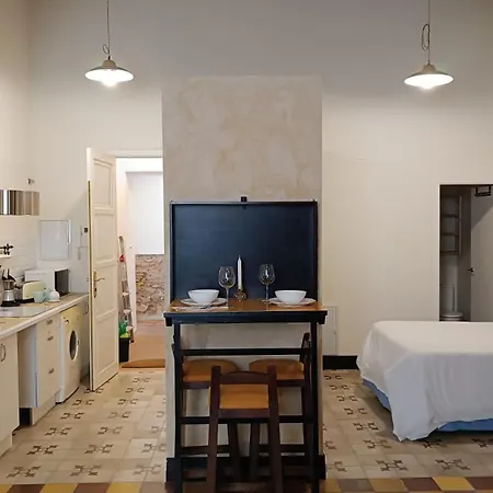 Sherryflat Chester Apartman